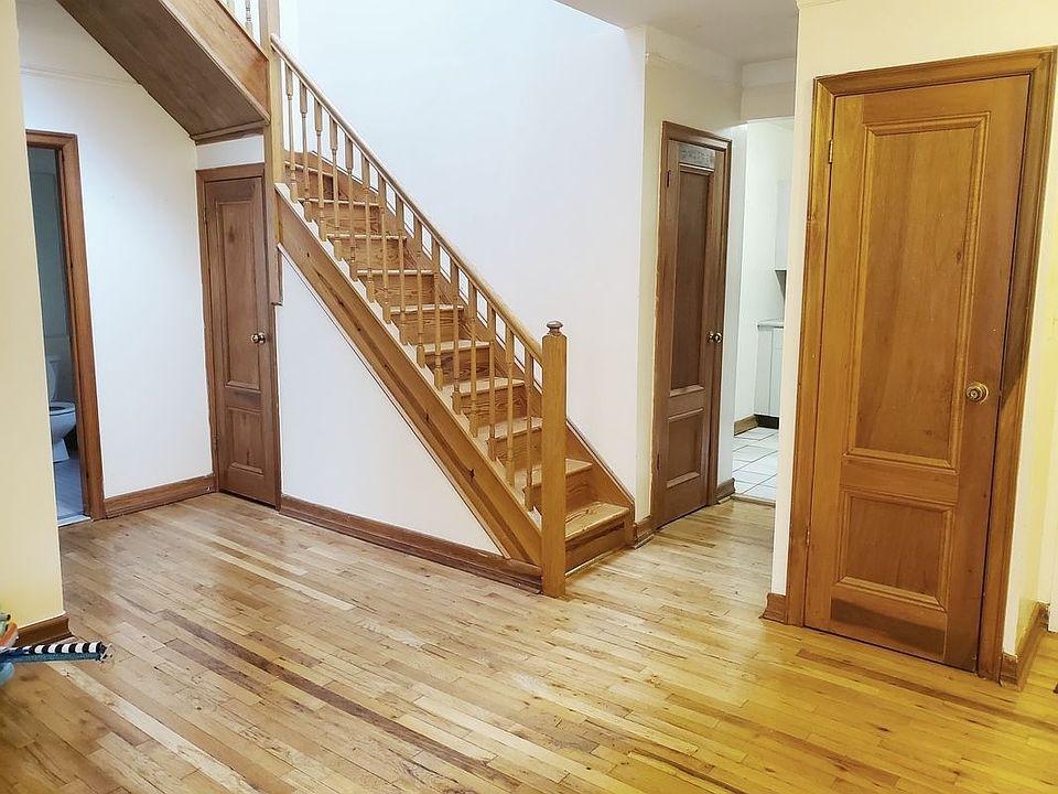 1st image of 350 Lincoln Pl #4