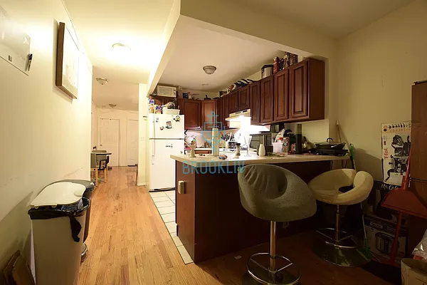 Rented by null | media 30