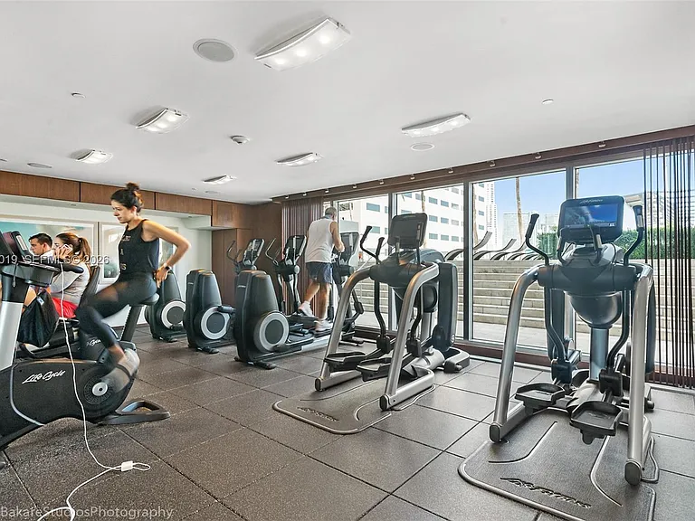 335 S Biscayne Blvd #802 — Photo 39