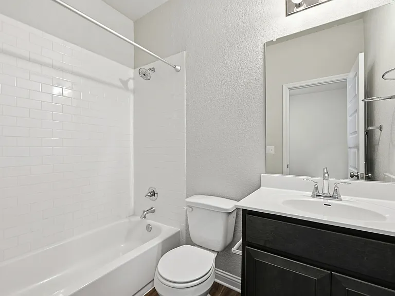 8201 Frida Bnd — Photo 24