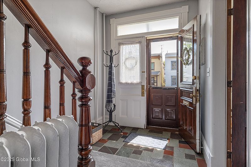 5th image of 683 3rd Avenue