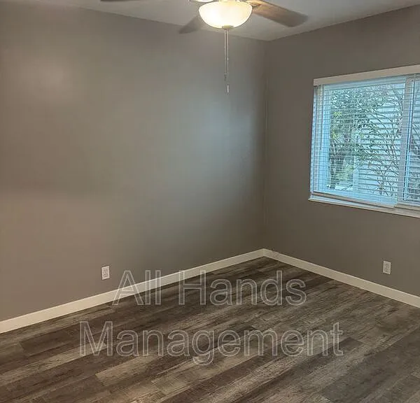 2828 E Mariquita St #4 — Photo 9
