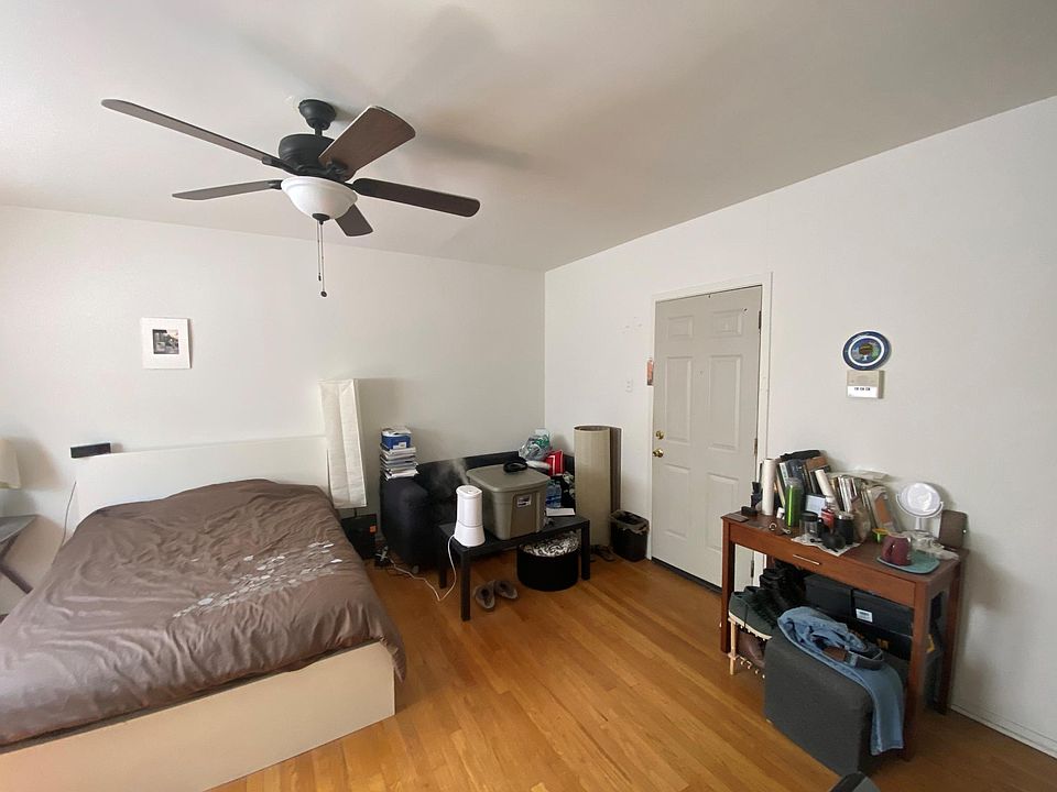 1st image of 5533-35 N Kenmore Ave #3D