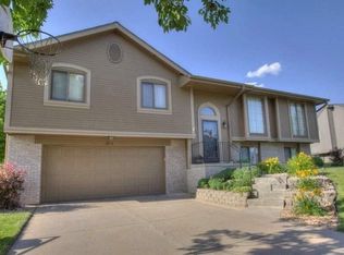 20114 Cleveland St, Elkhorn, NE 68022