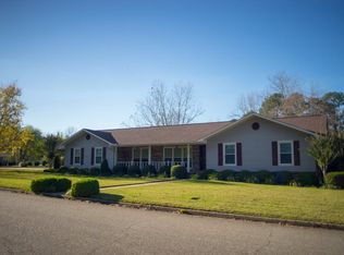 901 Overlook Dr, Dothan, AL 36303