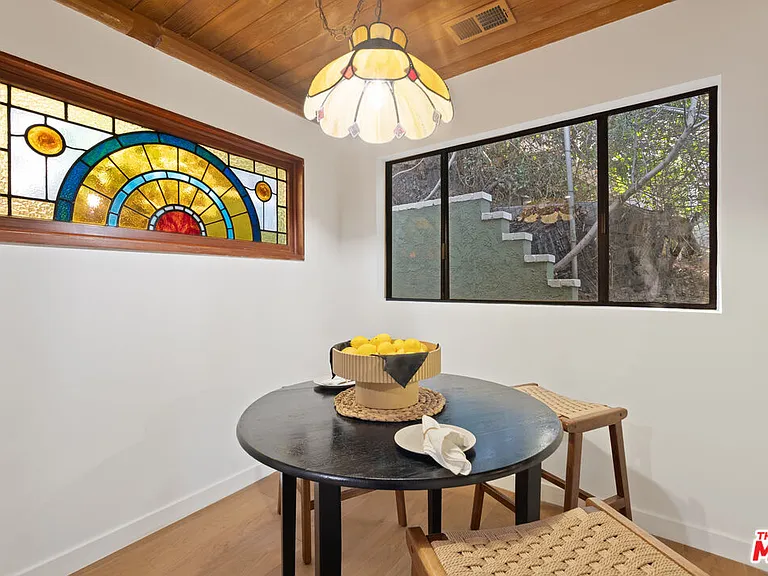 8506 Oak Ct — Photo 11