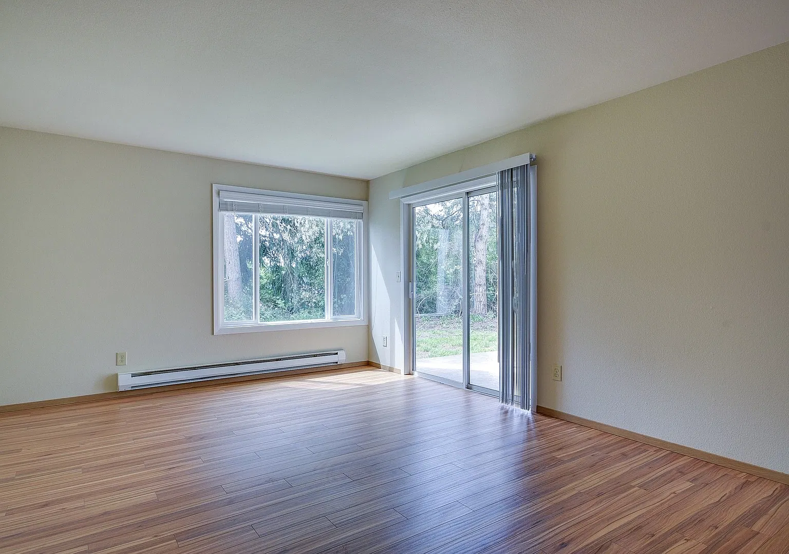 M0832 Arbor Terrace Apartments — Photo 4