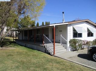 626 Grosscup Blvd, West Richland, WA 99353