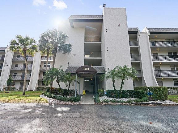 2nd image of 9410 Poinciana Place #108