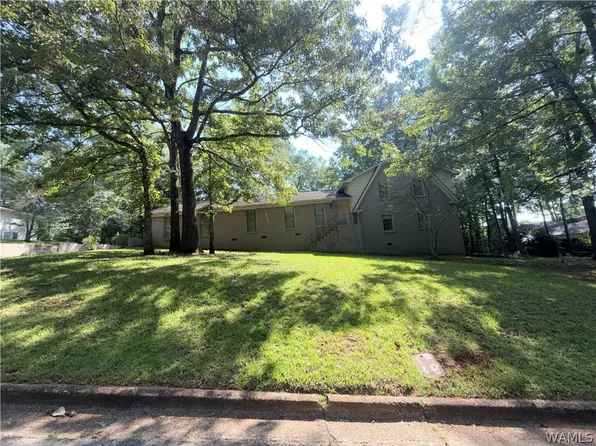 4749 Appletree Ln, Tuscaloosa, AL 35405