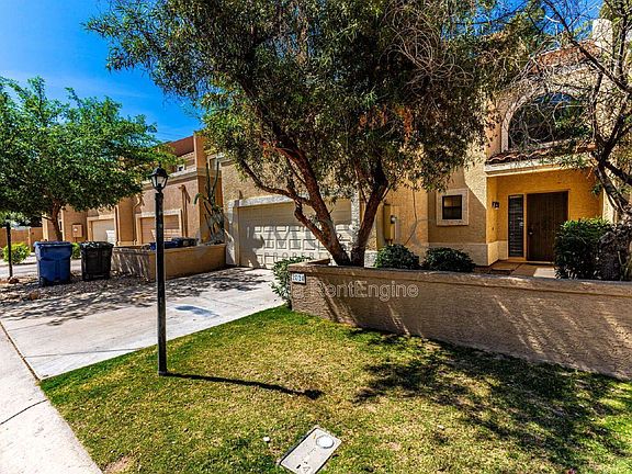 2nd image of 2024 N Sunset Dr