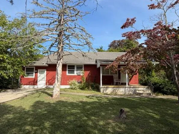 10 W Nevada Ave, Absecon, NJ 08201