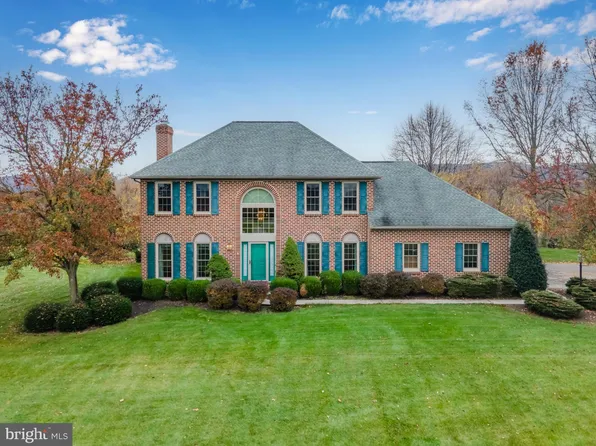 7 Rockwell Ct, Carlisle, PA 17015