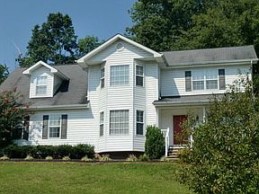 1st image of 618 Glen Oaks Pl