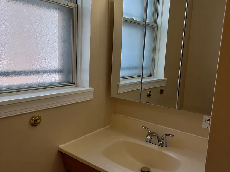 5629 Chew Ave — Photo 14