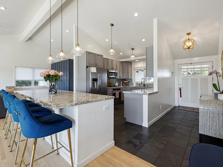 Island, kitchen, entry