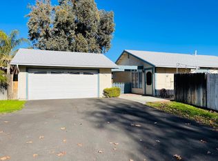 41098 Via Halcon, Temecula, CA 92591