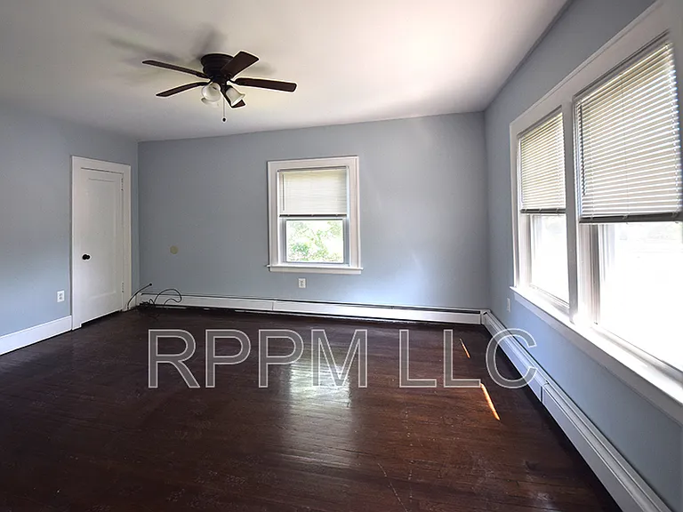 488 Heywood Ave #2 — Photo 5