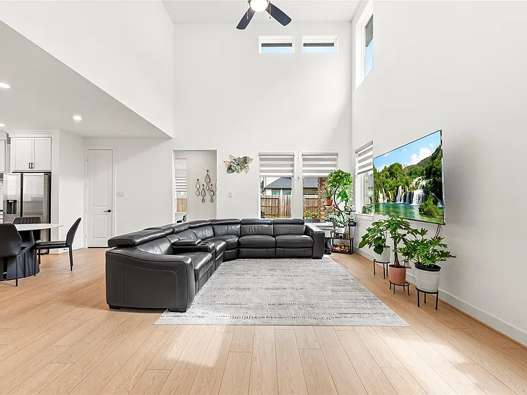 21646 Laggan Cliff Ln — Photo 21