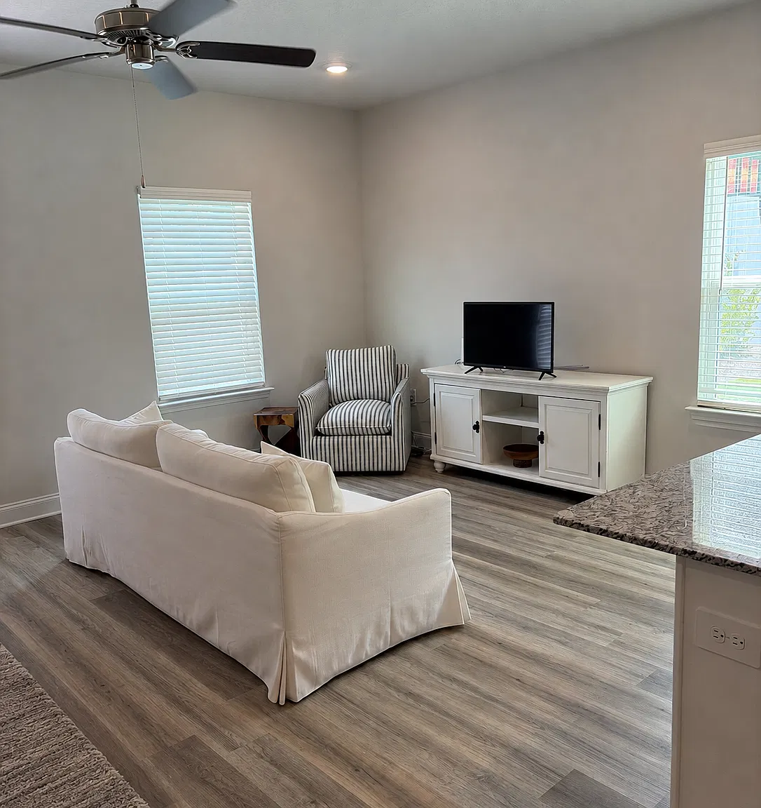 The Island Townhomes, LLC — Photo 4