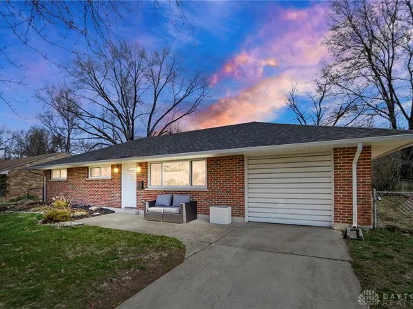 3814 Hertland Dr, Dayton, OH 45439