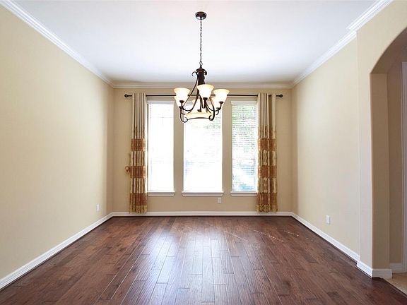4th image of 4726 Burclare Ct