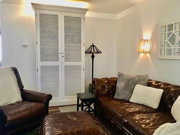 4th image of 2604 Amapola Dr