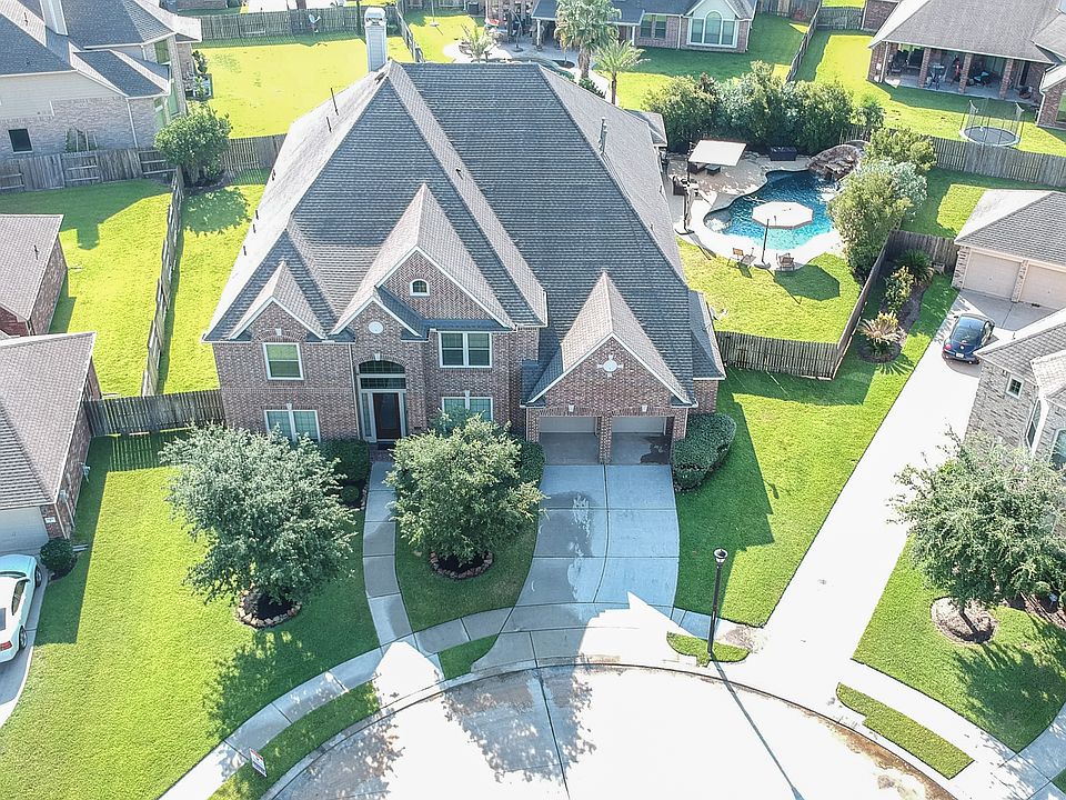 1st image of 11406 Lake Louise Ct