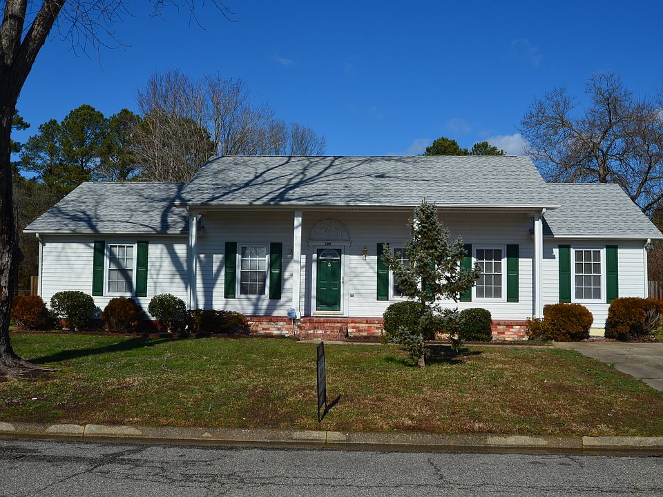 2nd image of 107 Debbie Ln