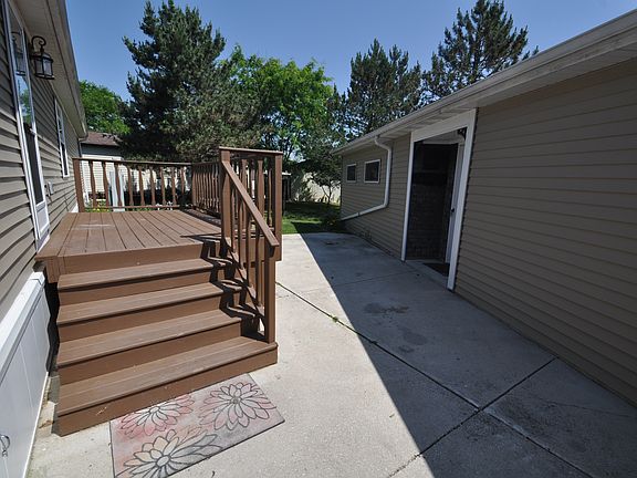 5th image of 850 S Cypress