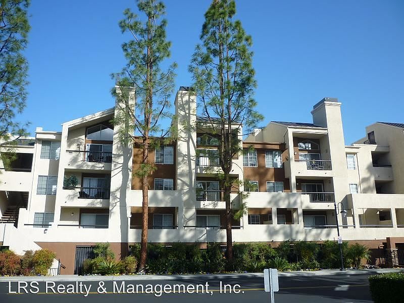 1st image of 5545 Canoga Ave APT 212