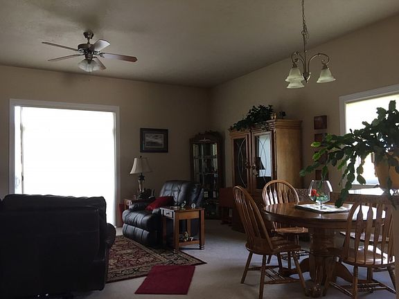 Dining room - living room