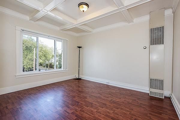 1st image of 229 1st Ave N #301