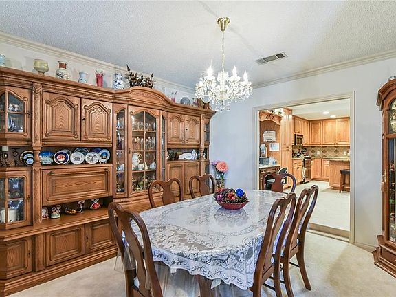 4th image of 1608 Hastings Dr