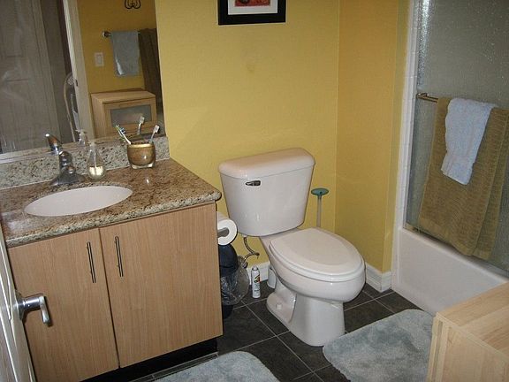 5th image of 1400 Broadway Unit 1501