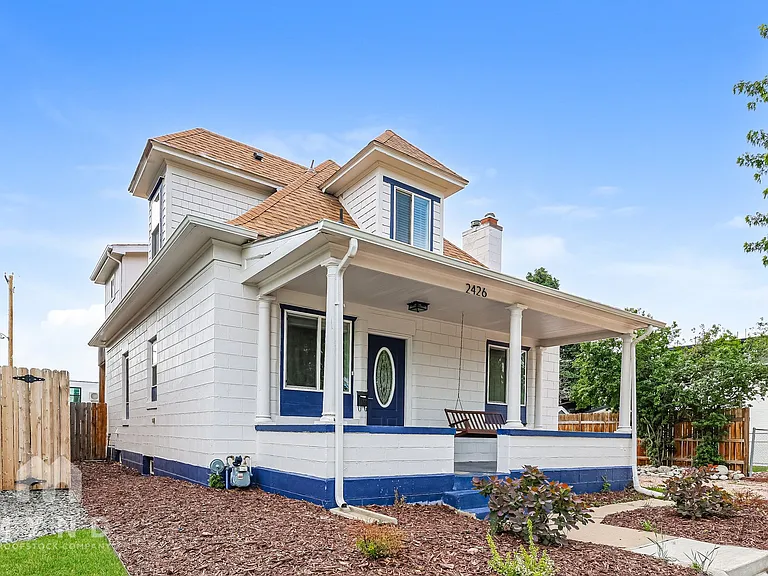 2426 S Acoma St — Photo 21
