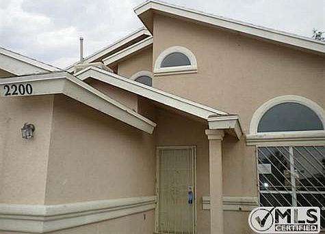 2nd image of 2200 Tierra De Paz Way