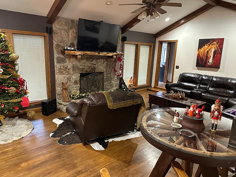 1200 Pearl Hinds Rd — Photo 17