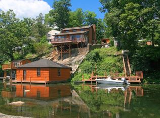 327 Squaw, Hopatcong, NJ 07843