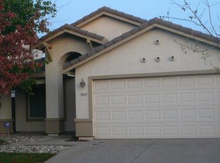 9657 Flame Tokay Way, Elk Grove, CA 95624