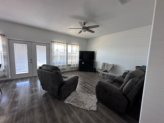 5th image of 3833 Montego Bay Ct