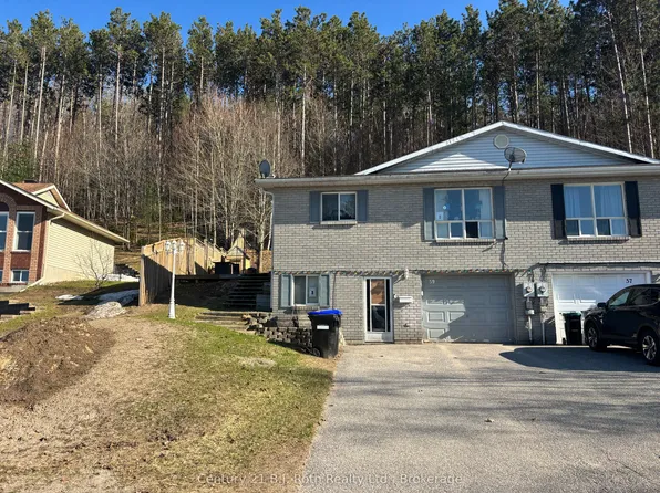 59 Therrien Ct, Penetanguishene, ON L9M 1P6