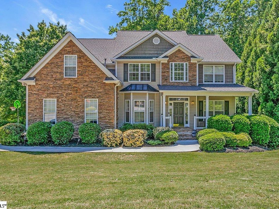 1st image of 67 Devonhall Way