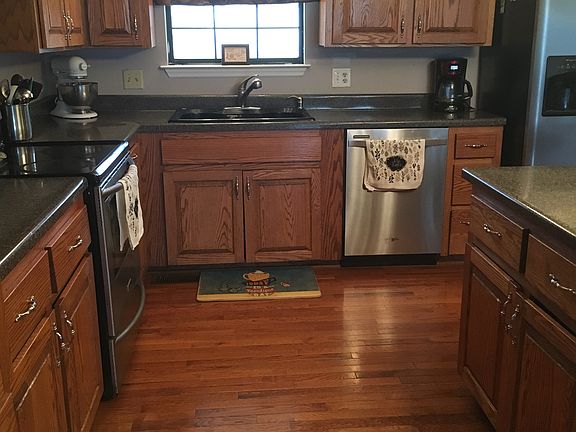 5th image of 248 Brittsville Shores Ln