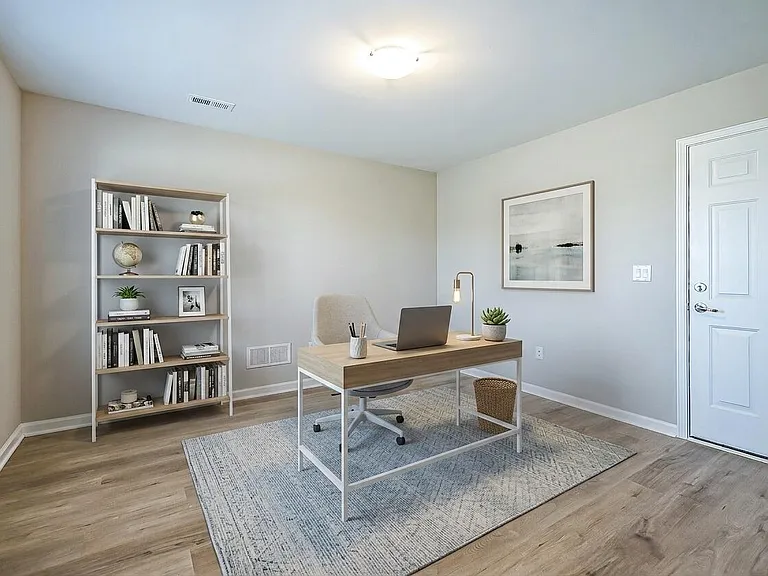 2150 Park Dr — Photo 4