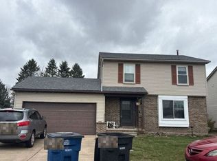 39296 Phlox Ln #15, Westland, MI