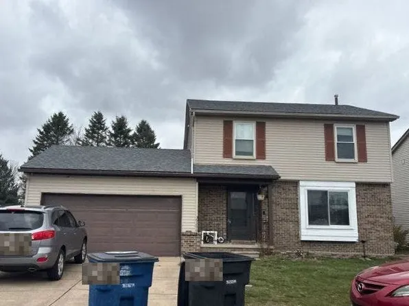 39296 Phlox Ln #15, Westland, MI 48186