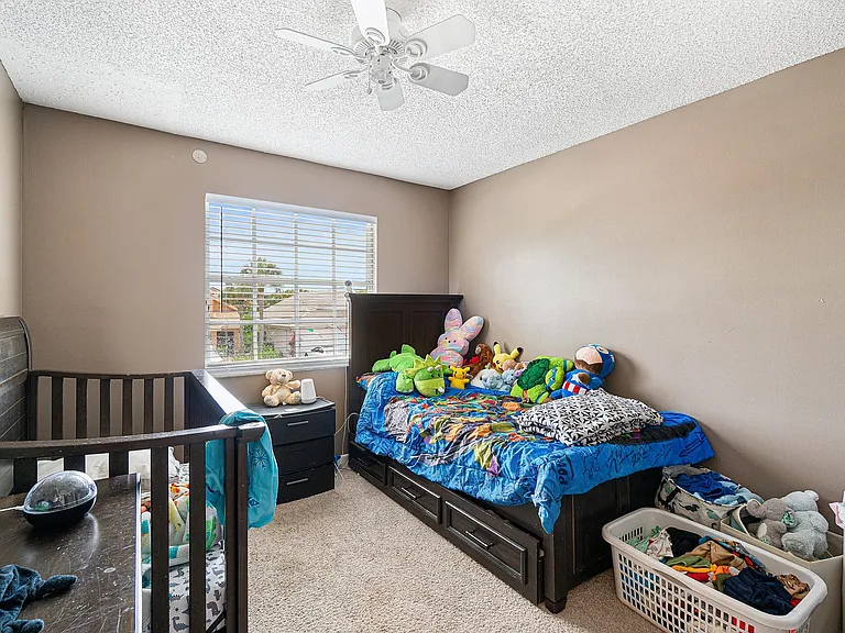 7366 Ashley Shores Cir — Photo 24