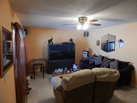 4th image of 4524 SW 54th St APT 503