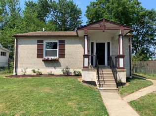 420 Pershing Ave, Collingdale, PA 19023